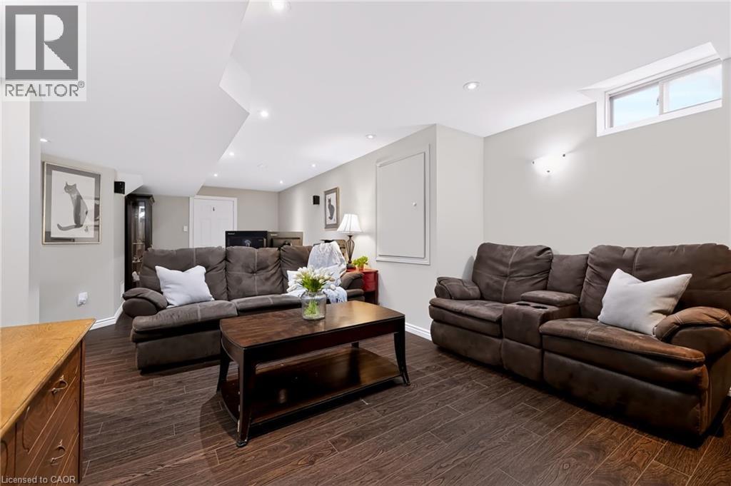 118 Lavery Heights, Milton, ON