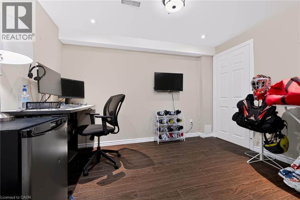 118 Lavery Heights, Milton, ON
