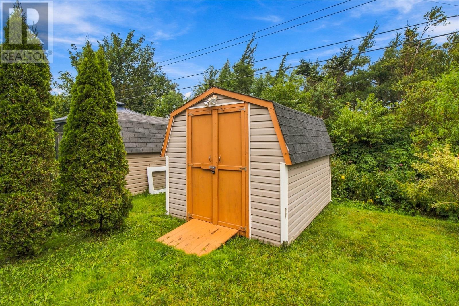 176 Green Acre Drive, St John'S, NL