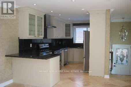 102 Humber Crescent, King, ON