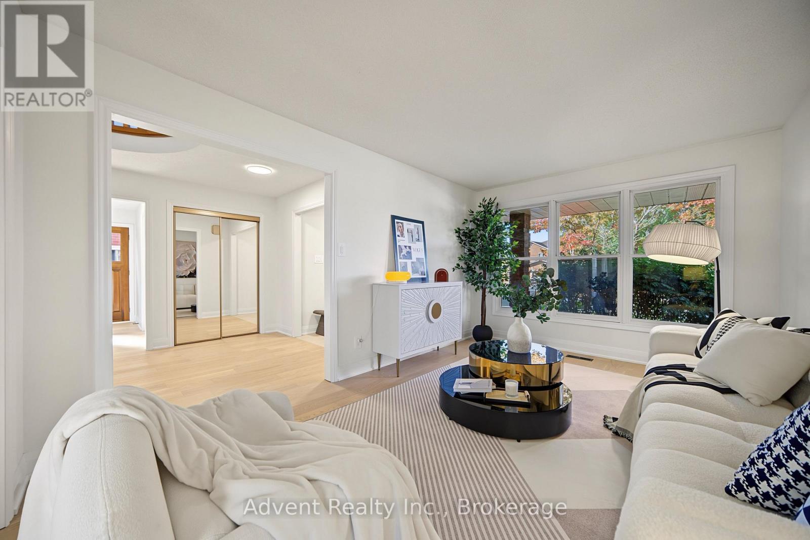 108 Valleyway Crescent, Vaughan, ON