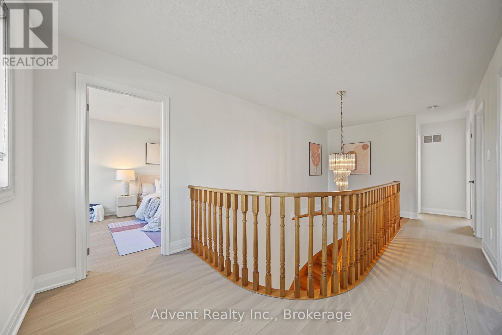 108 Valleyway Crescent, Vaughan, ON