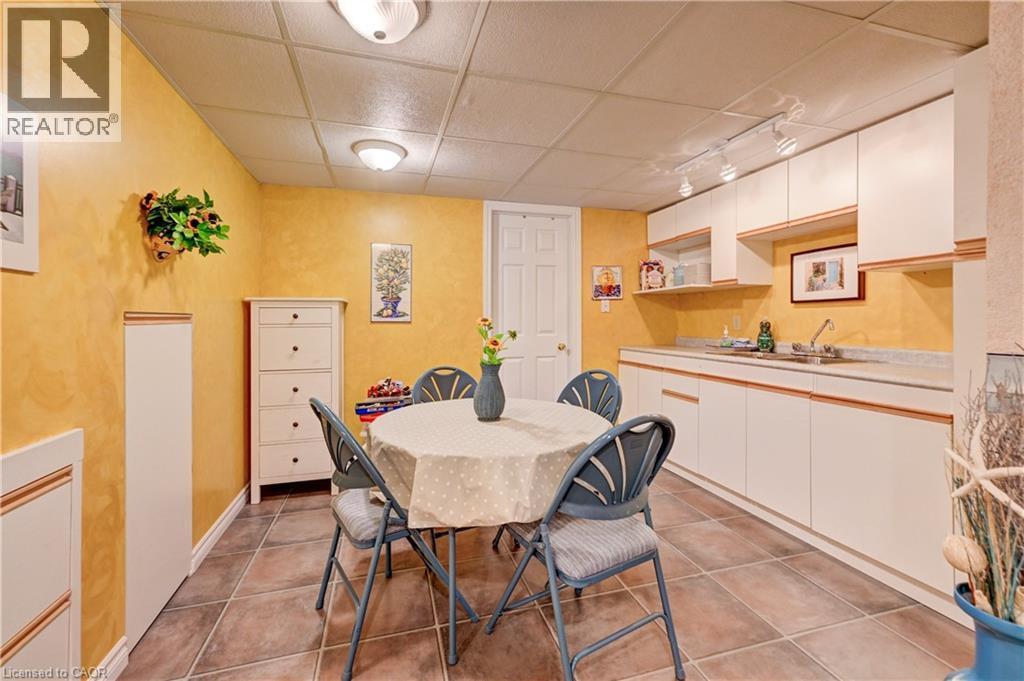 11 Lorraine Drive, Linwood, ON