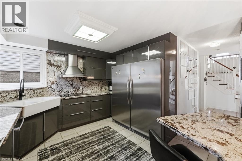 11 Redtail Crescent, Hamilton, ON