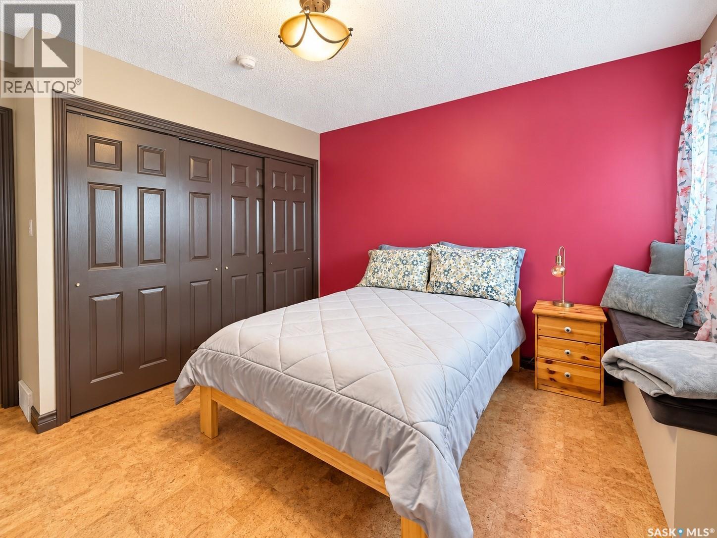 21 Wilfred Street, Grand Coulee, SK
