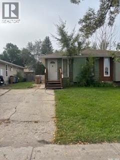 147 Thomson Avenue, Regina, SK