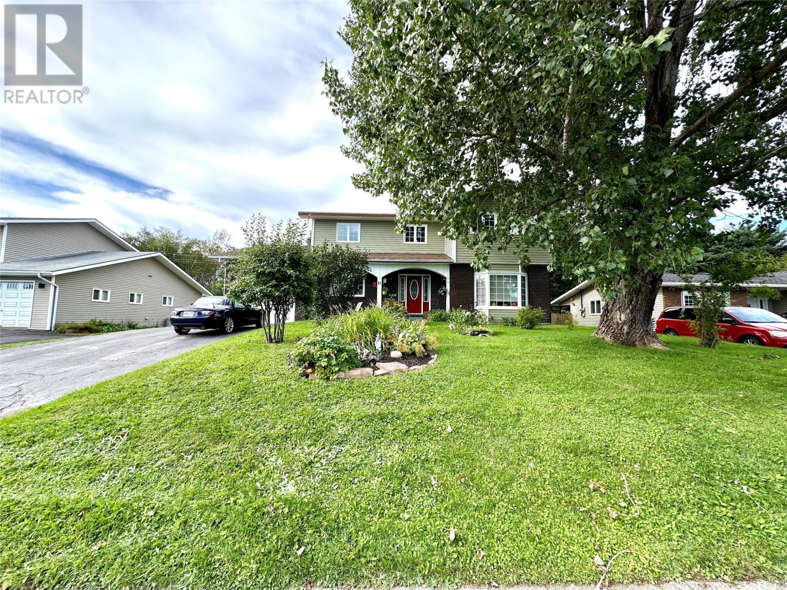 21 Sheppard Street, Grand Falls-Windsor, NL