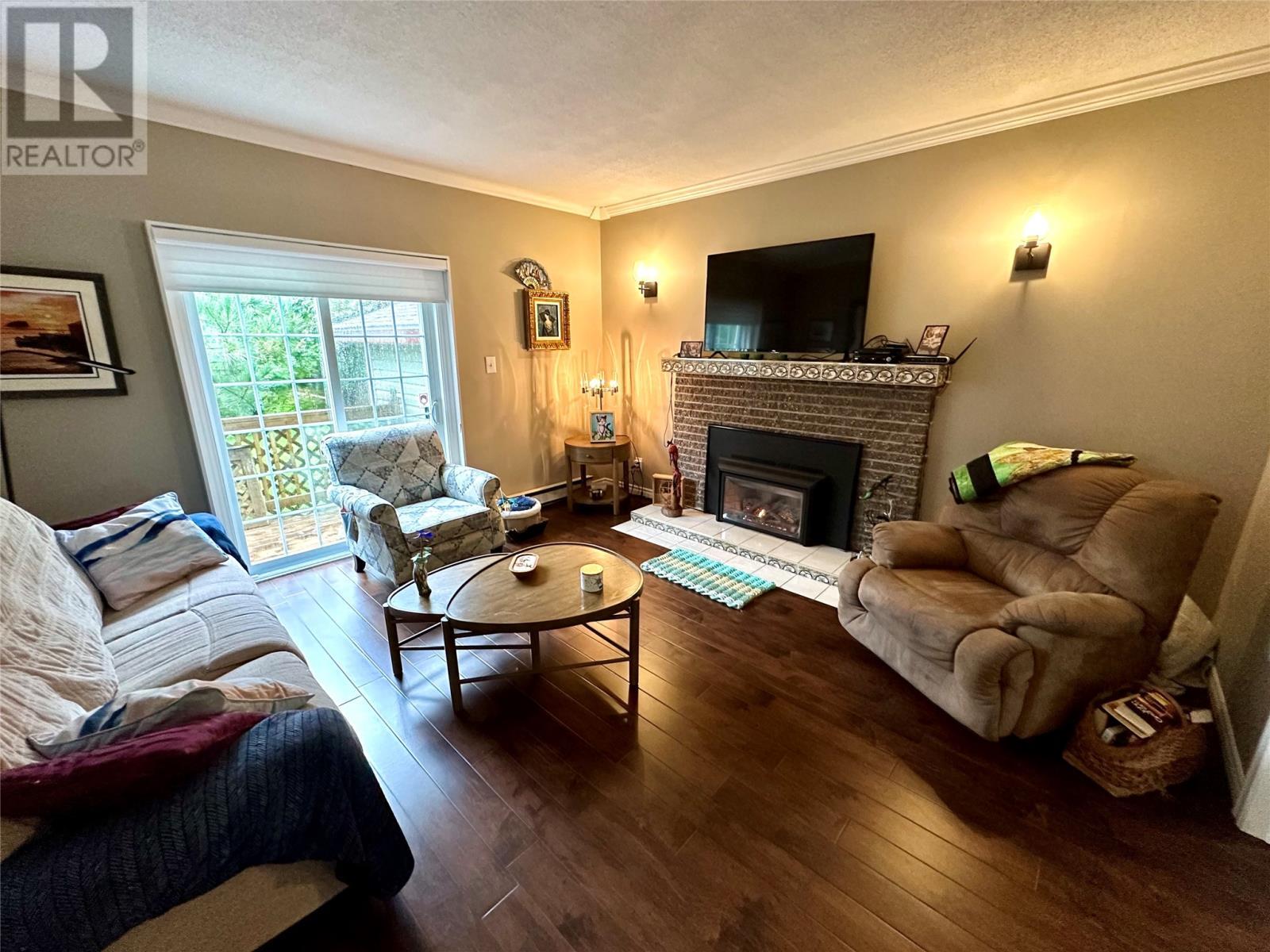 21 Sheppard Street, Grand Falls-Windsor, NL