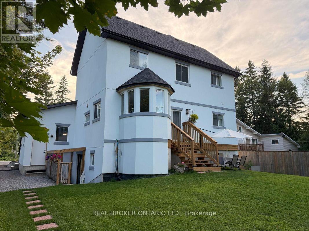 3665 Baldwick Lane, Springwater, ON - Outdoor