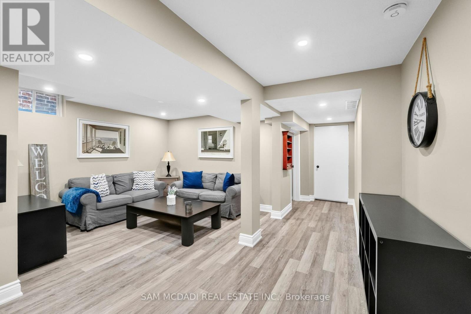 2191 Coldwater Street, Burlington, ON - Indoor