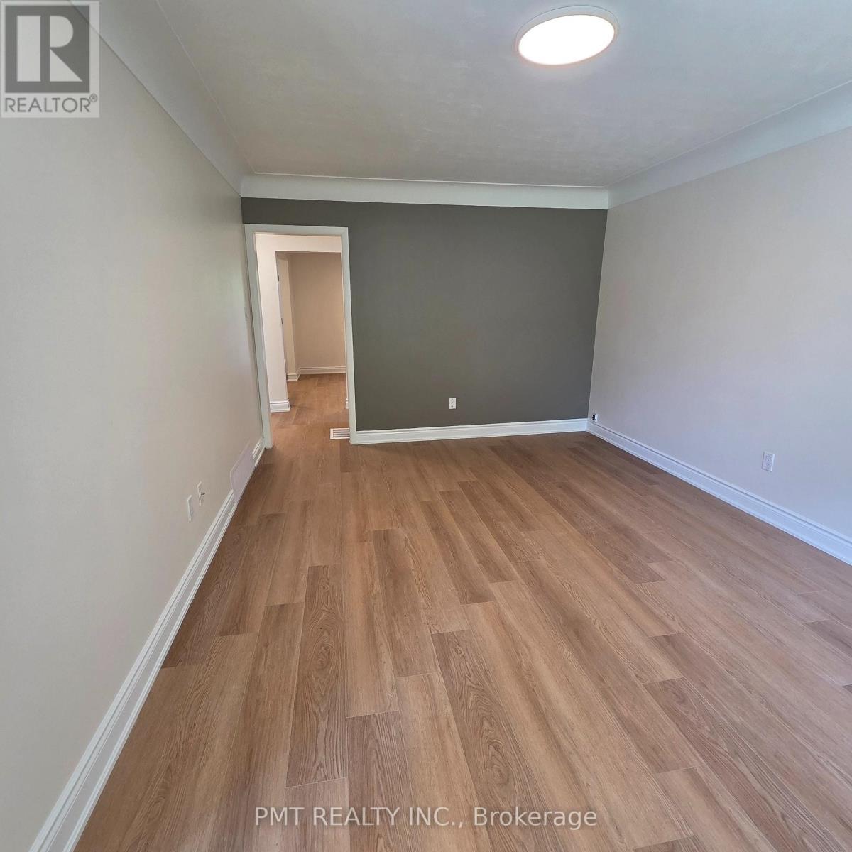 143 Elgin Crescent, Waterloo, ON