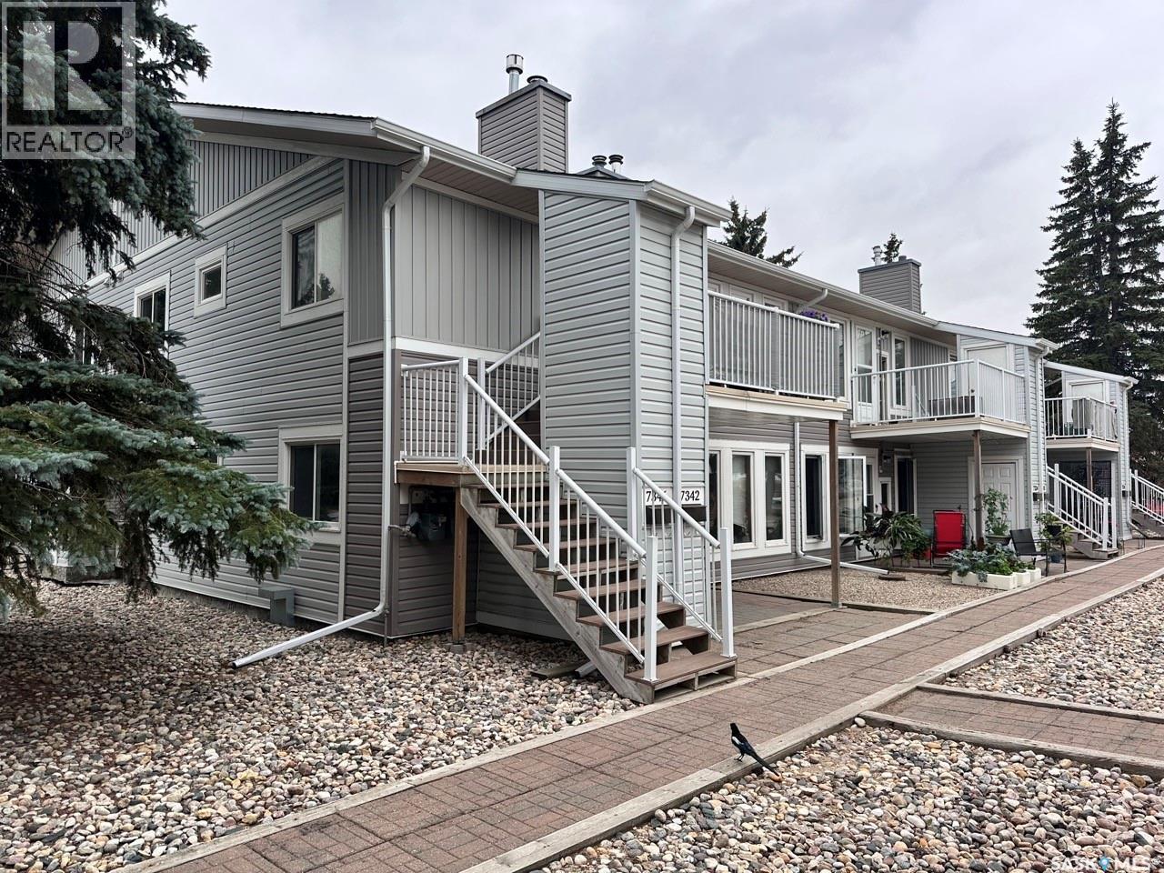 7346 Bennett Drive, Regina, SK - Outdoor With Balcony With Exterior