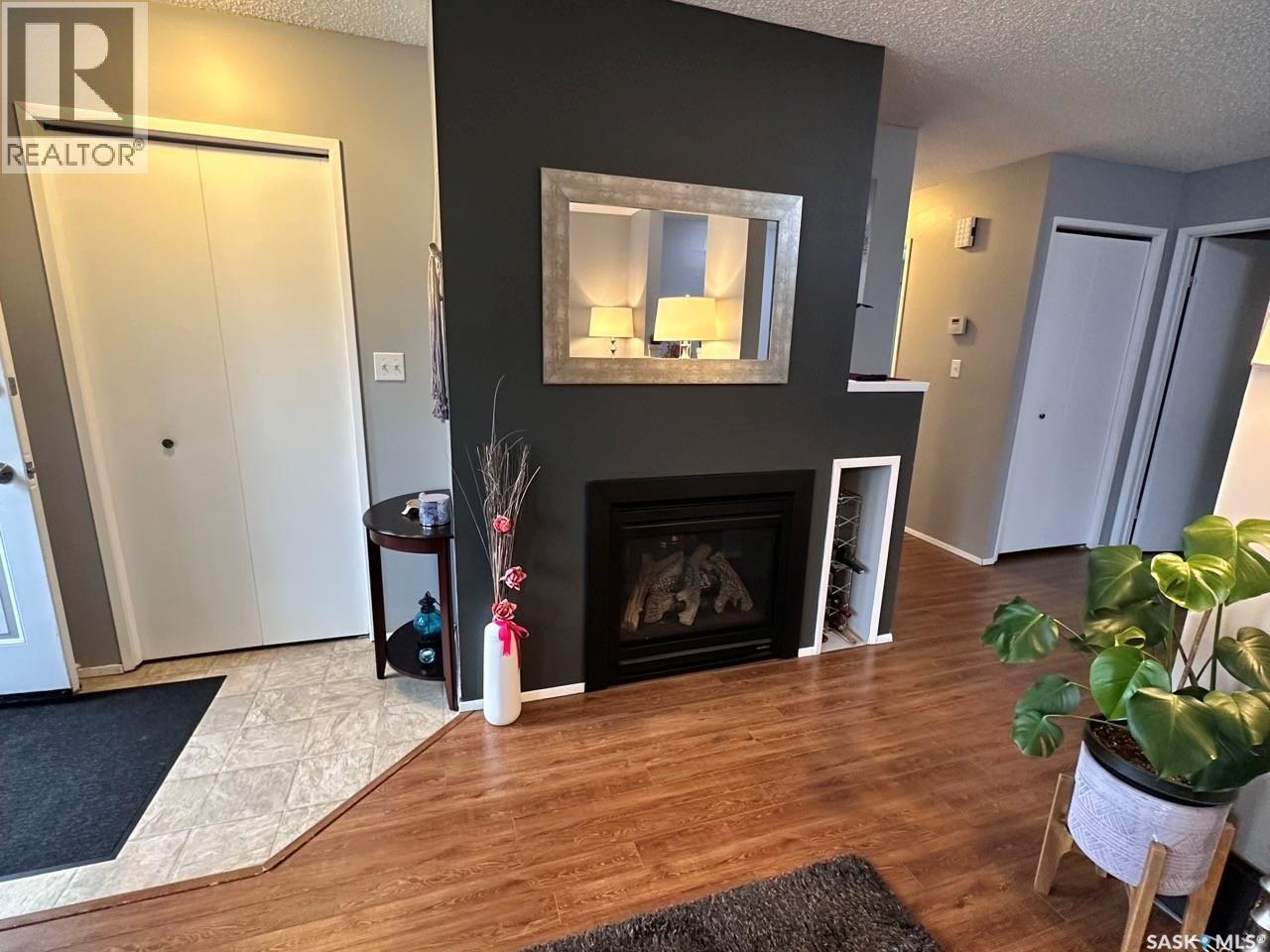 7346 Bennett Drive, Regina, SK - Indoor With Fireplace