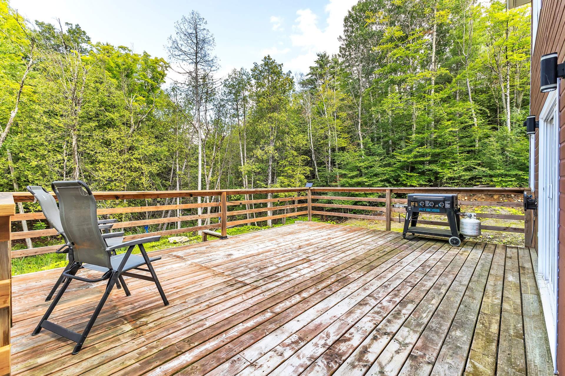 Patio - 16 Ch. De La Perdrix, Val-Des-Monts, QC - Outdoor With Deck Patio Veranda