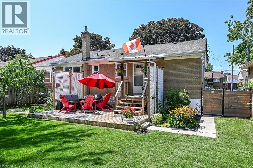 89 Wise Crescent, Hamilton, ON - Outdoor With Deck Patio Veranda