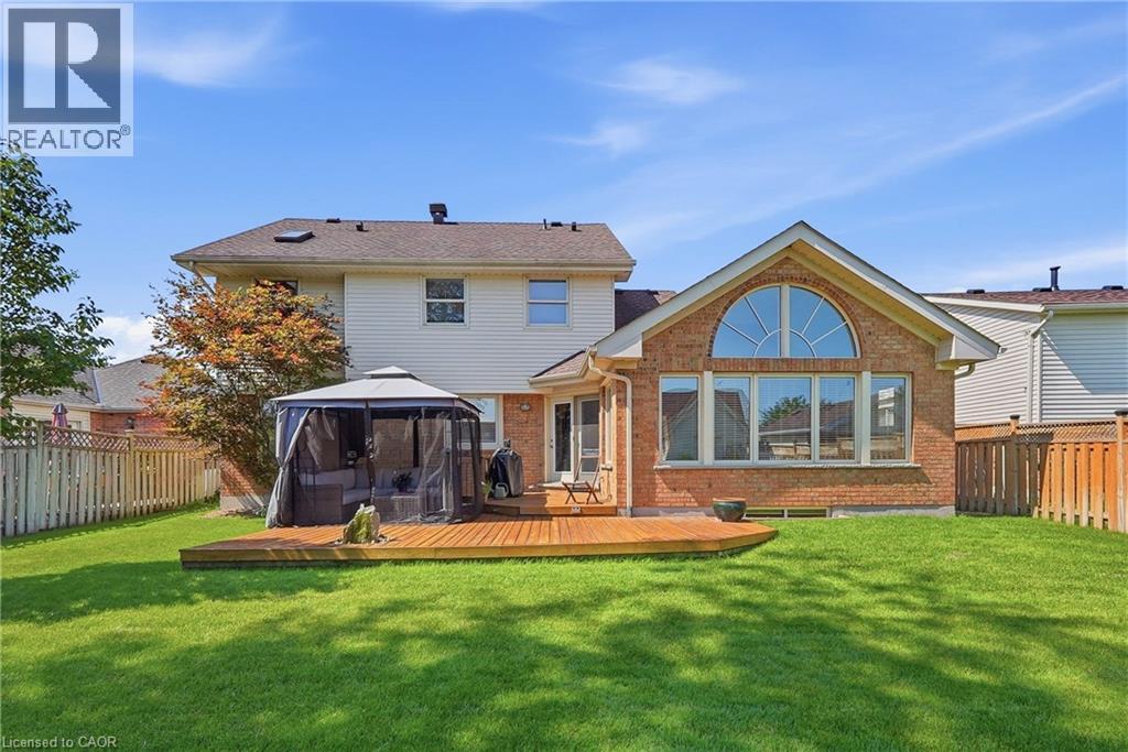 46 Devils Creek Drive, Cambridge, ON - Outdoor With Deck Patio Veranda