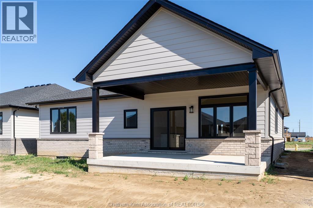 56 Lantern Lane, Chatham, ON - Outdoor