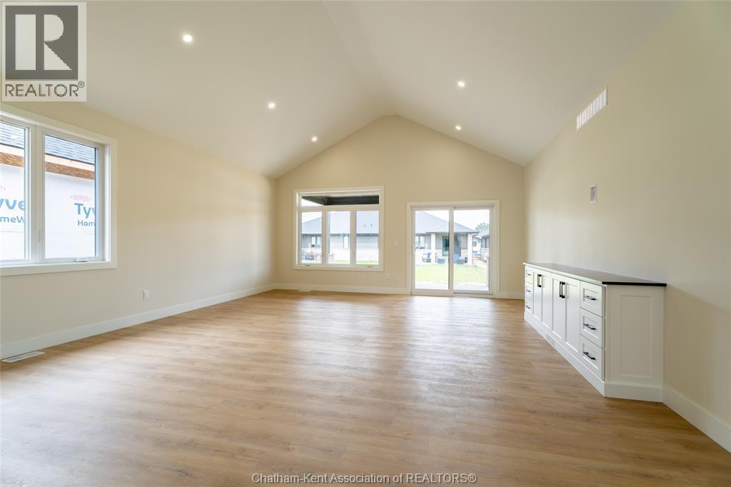 56 Lantern Lane, Chatham, ON - Indoor Photo Showing Other Room
