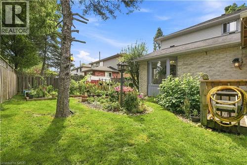 34 Lisajane Court, Hamilton, ON - Outdoor