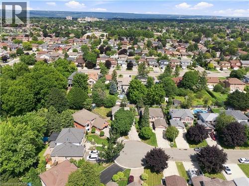 34 Lisajane Court, Hamilton, ON - Outdoor With View