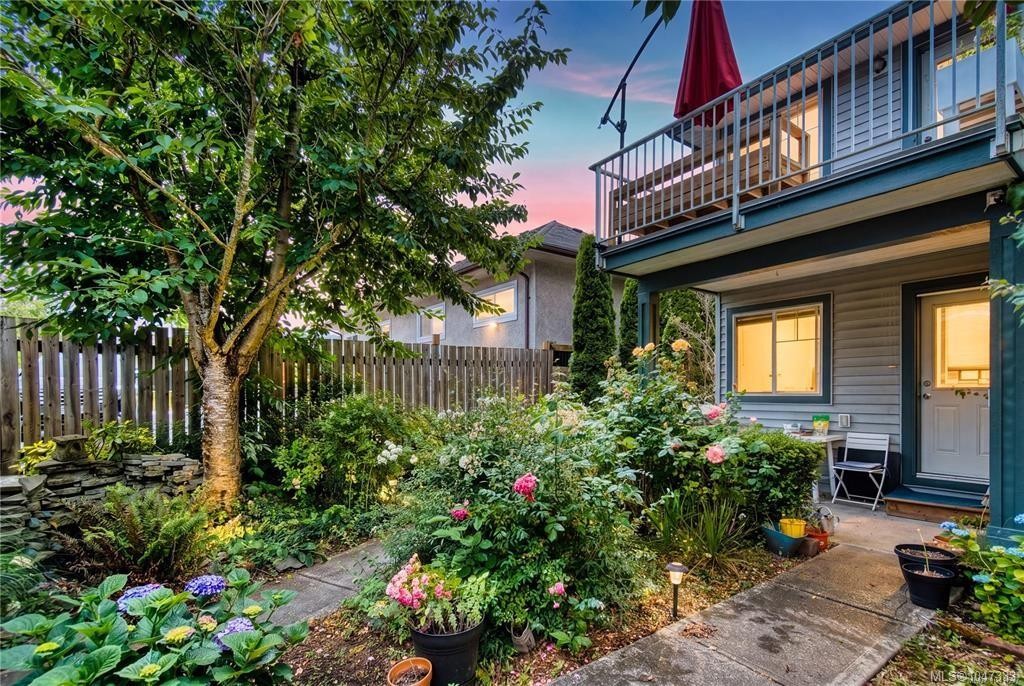 #202-211 Victoria Rd, Nanaimo, BC