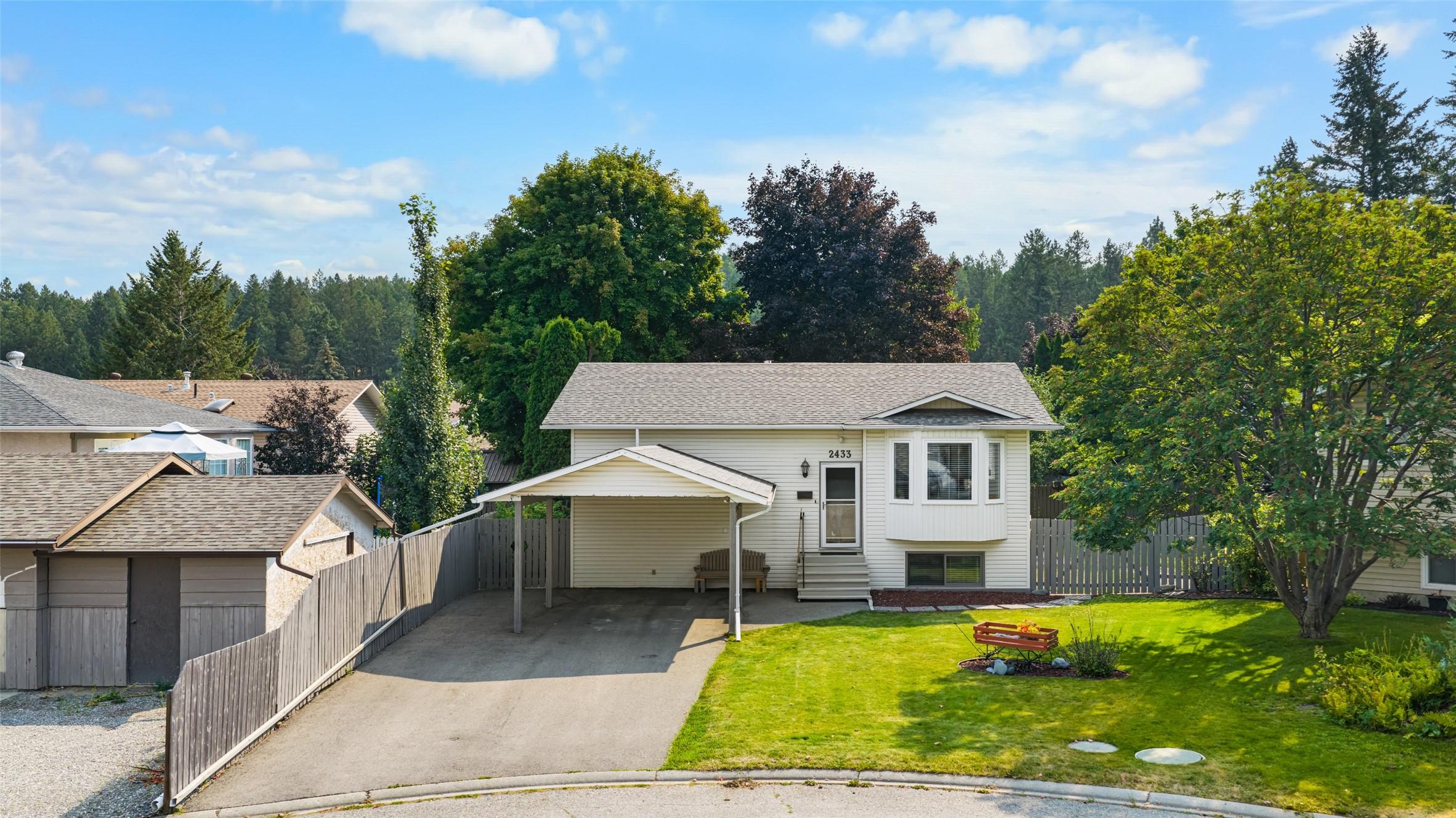 2433 Mcleary N Crescent, Cranbrook, BC - Outdoor