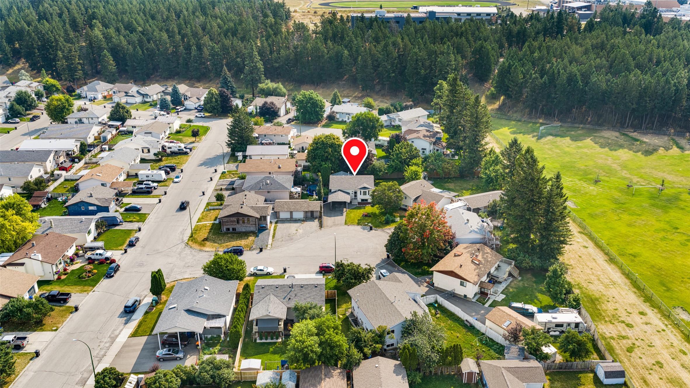 2433 Mcleary N Crescent, Cranbrook, BC - Outdoor With View