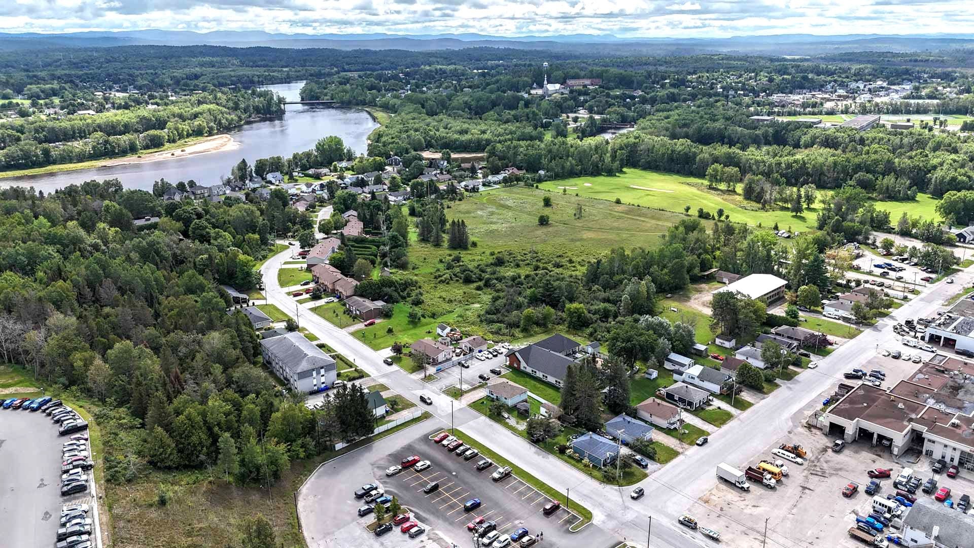 Vue d'ensemble - 181 Rue Beaulieu, Maniwaki, QC - Outdoor With View