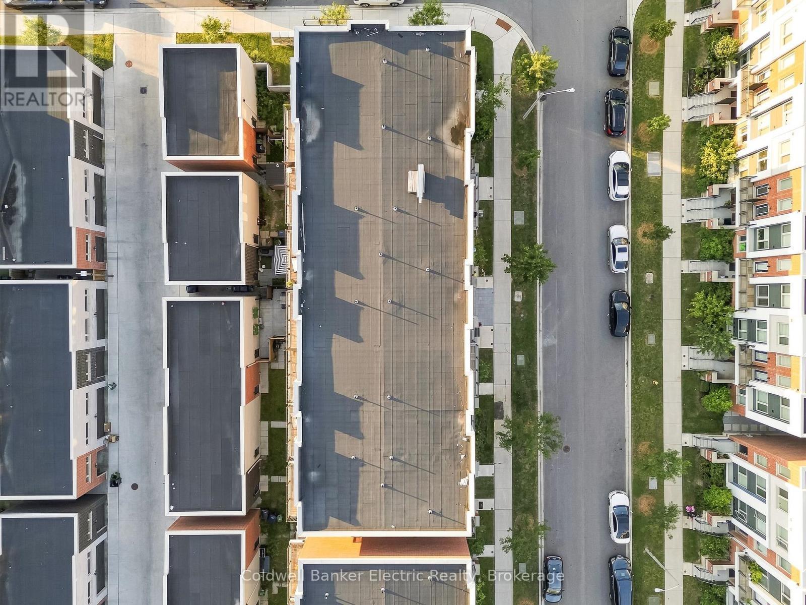 42 William Duncan Road, Toronto (Downsview-Roding-Cfb), ON -