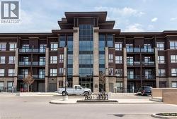 5020 CORPORATE Drive Unit# 215 Burlington, ON L7L 0H7