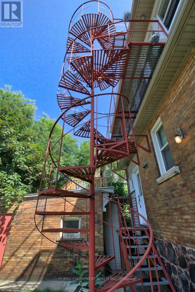 22 Blake Street, Hamilton, ON - Outdoor