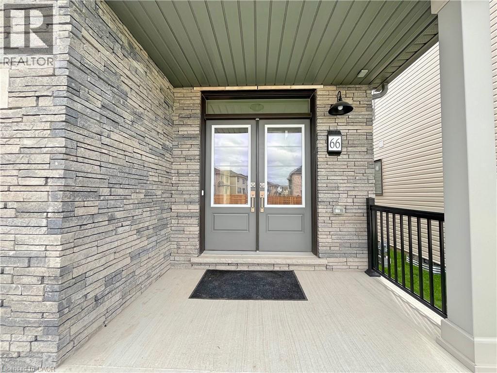 66 Aviron Crescent, Welland, ON - Outdoor With Exterior