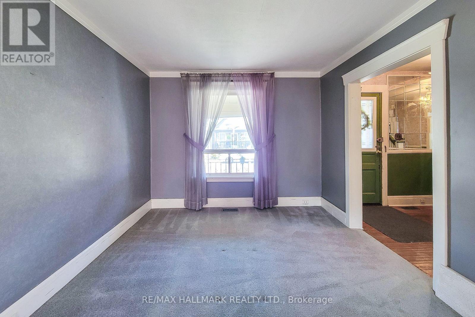 36 Dalkeith Avenue, Hamilton, ON