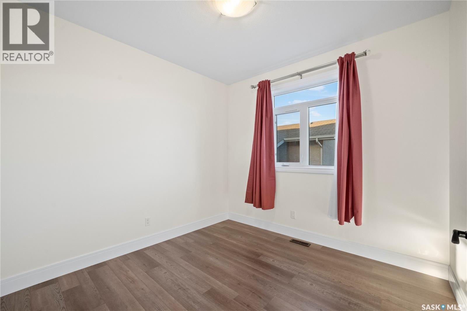 4622 Malcolm Drive, Regina, SK - Indoor Photo Showing Other Room