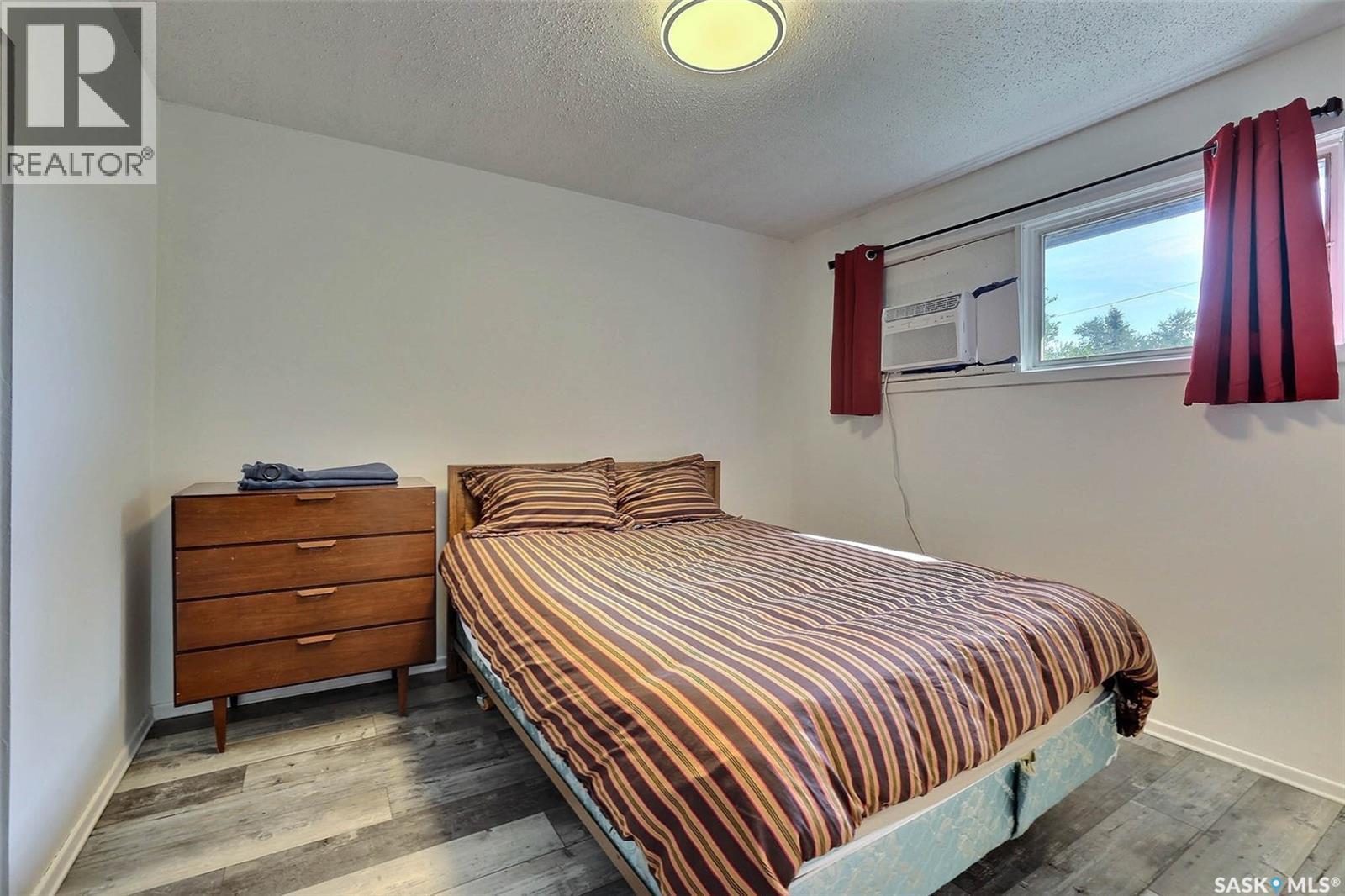 415 Mcintosh Street, Regina, SK - Indoor Photo Showing Bedroom