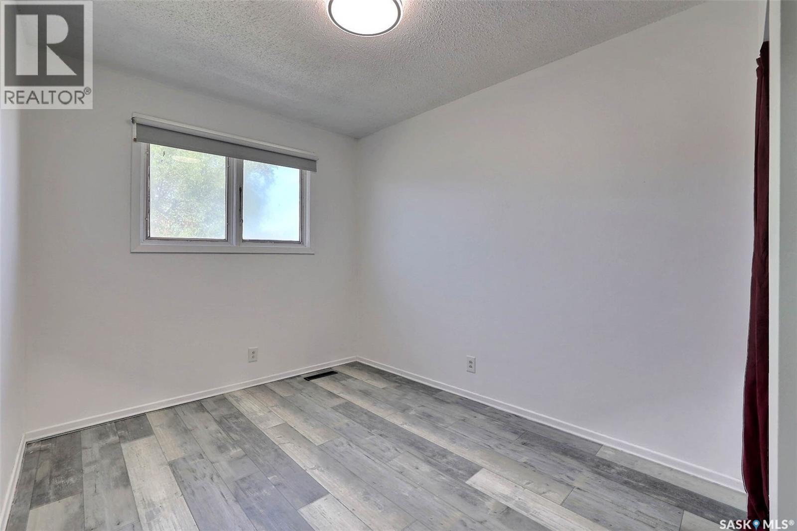 415 Mcintosh Street, Regina, SK - Indoor Photo Showing Other Room