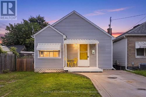328 Woodward Avenue, Hamilton, ON - Outdoor