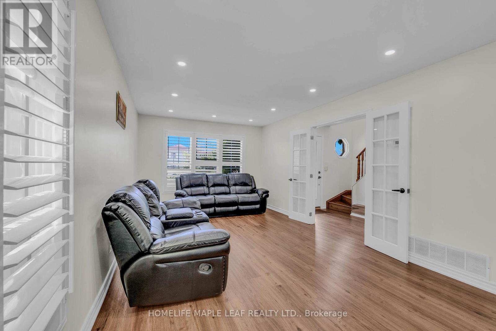 191 Stirling Macgregor Drive, Cambridge, ON