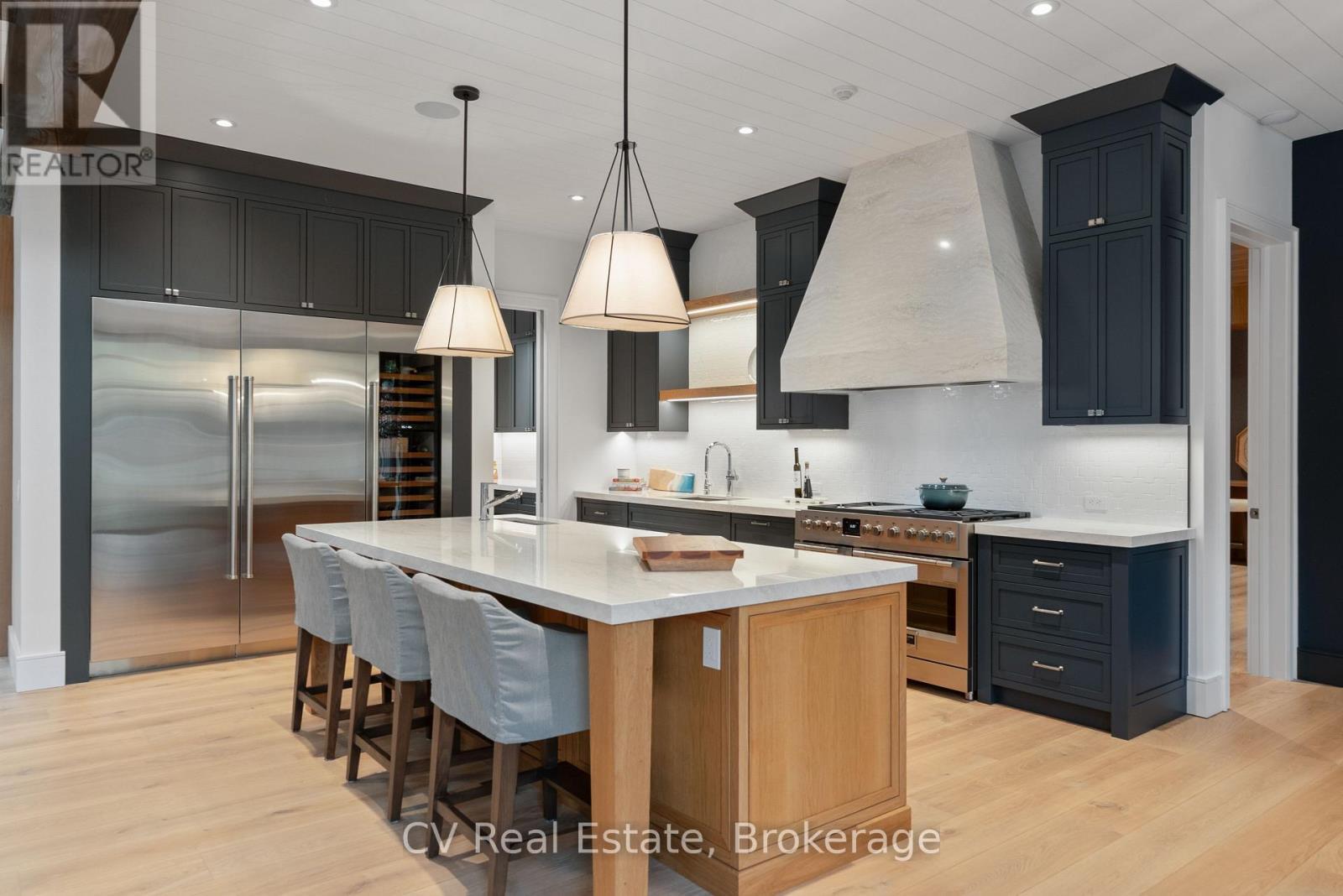 150 Delphi Lane, Blue Mountains, ON