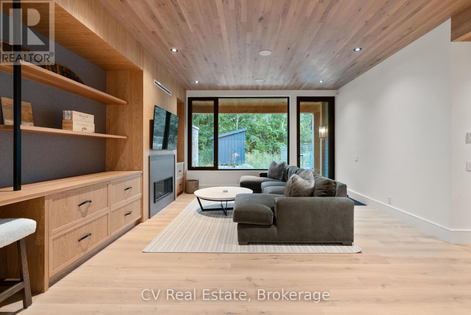 150 Delphi Lane, Blue Mountains, ON