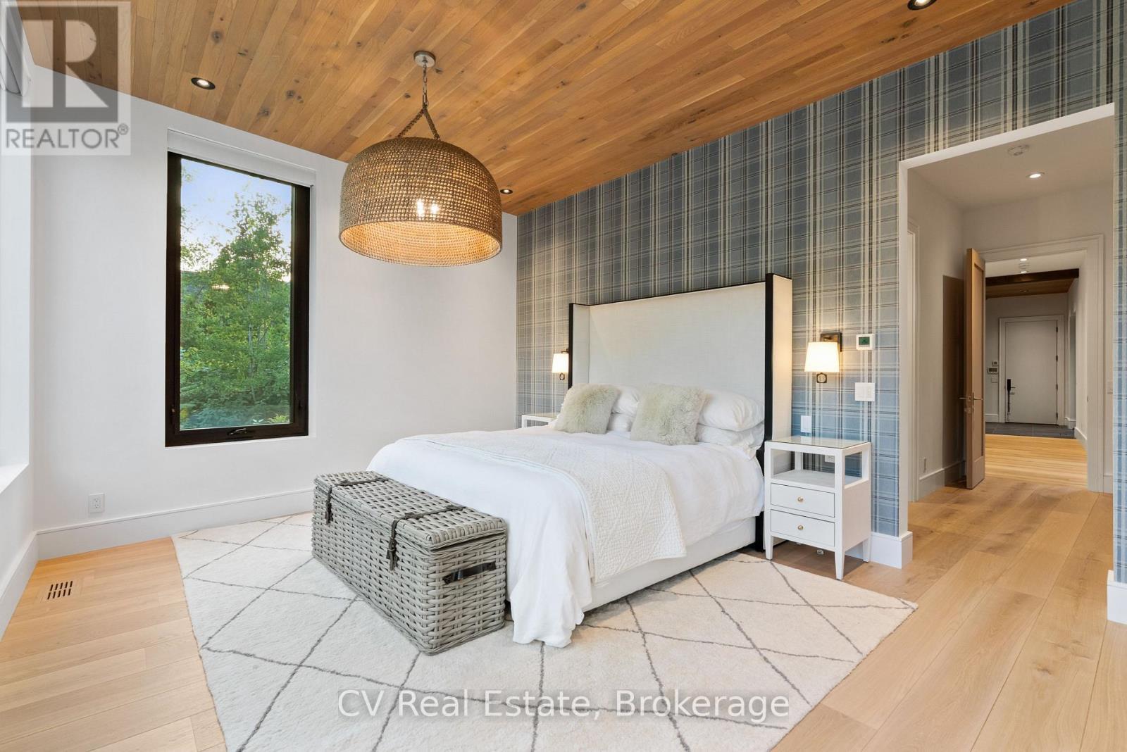 150 Delphi Lane, Blue Mountains, ON