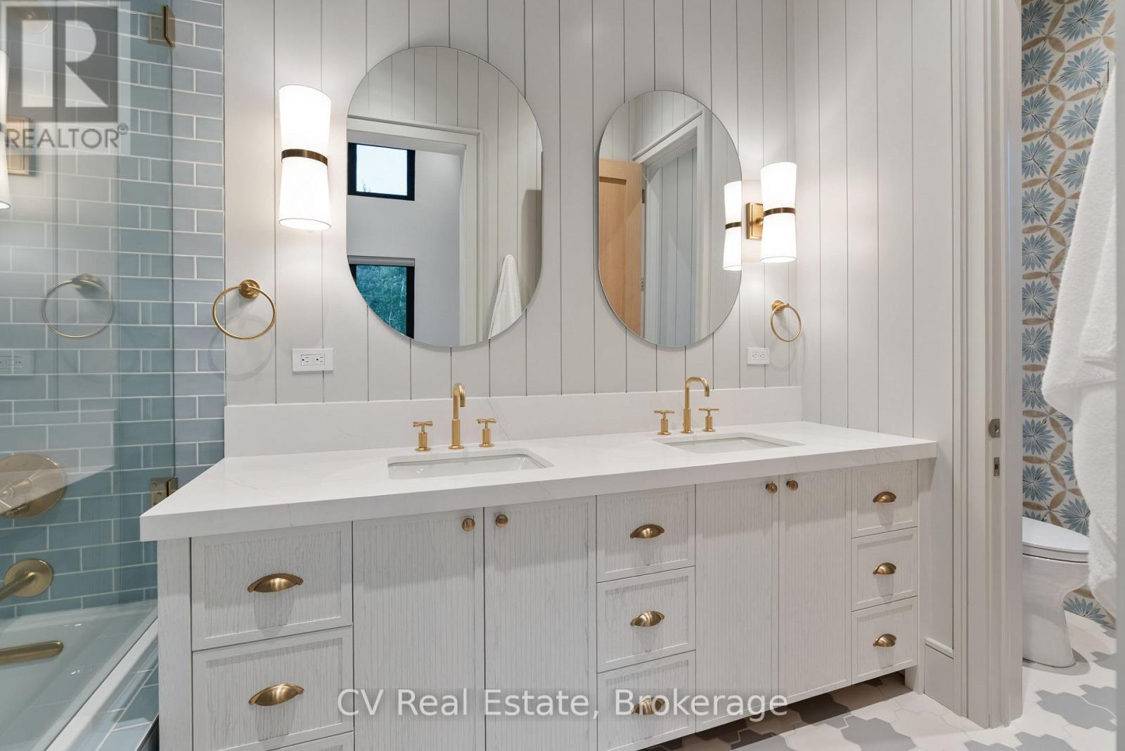 150 Delphi Lane, Blue Mountains, ON
