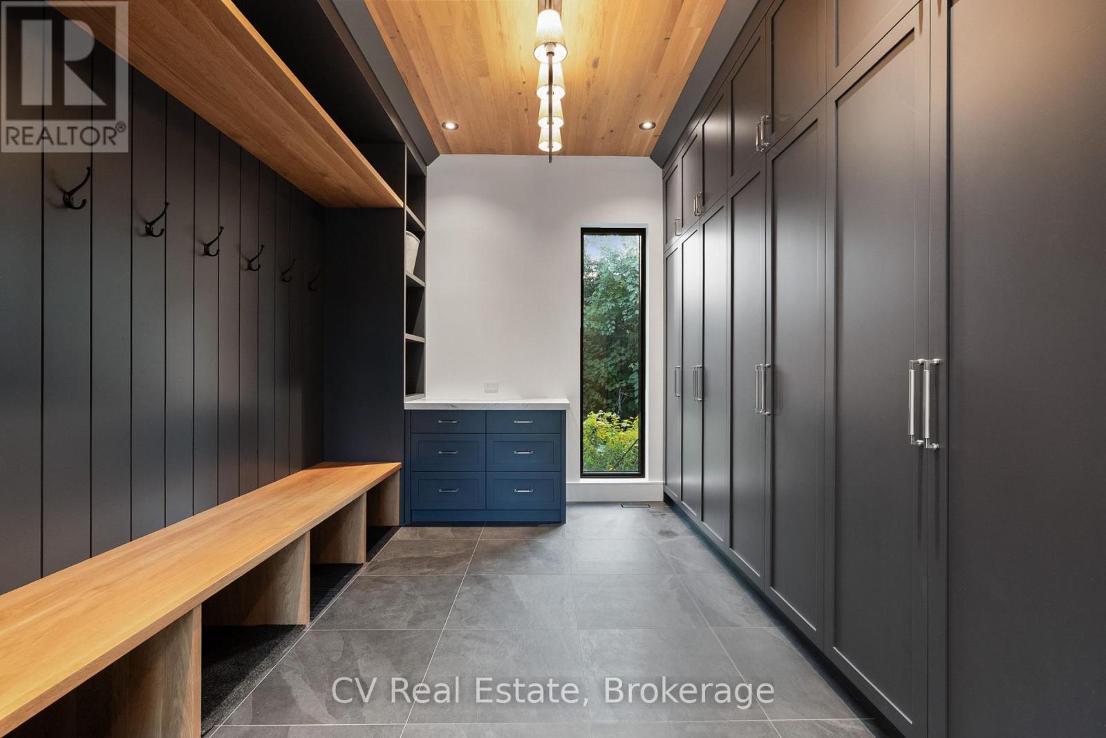 150 Delphi Lane, Blue Mountains, ON