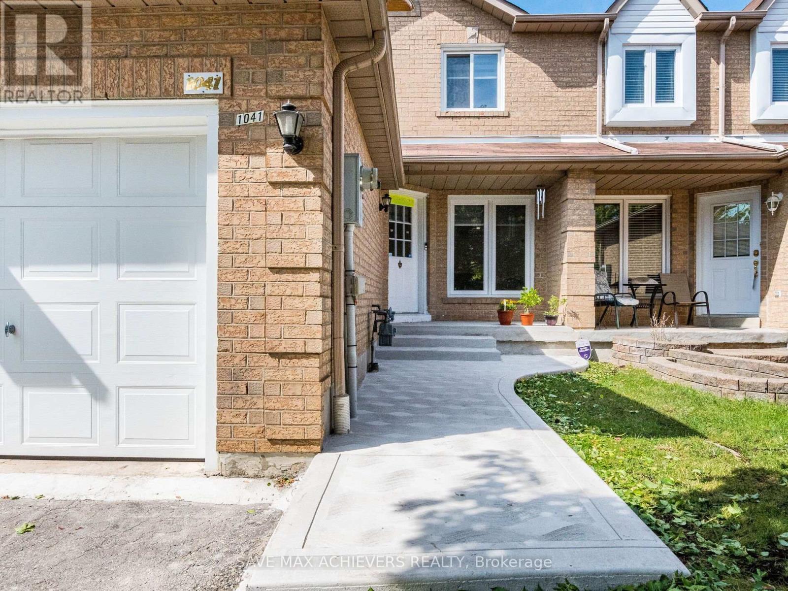 1041 Blizzard Road, Mississauga, ON - Outdoor