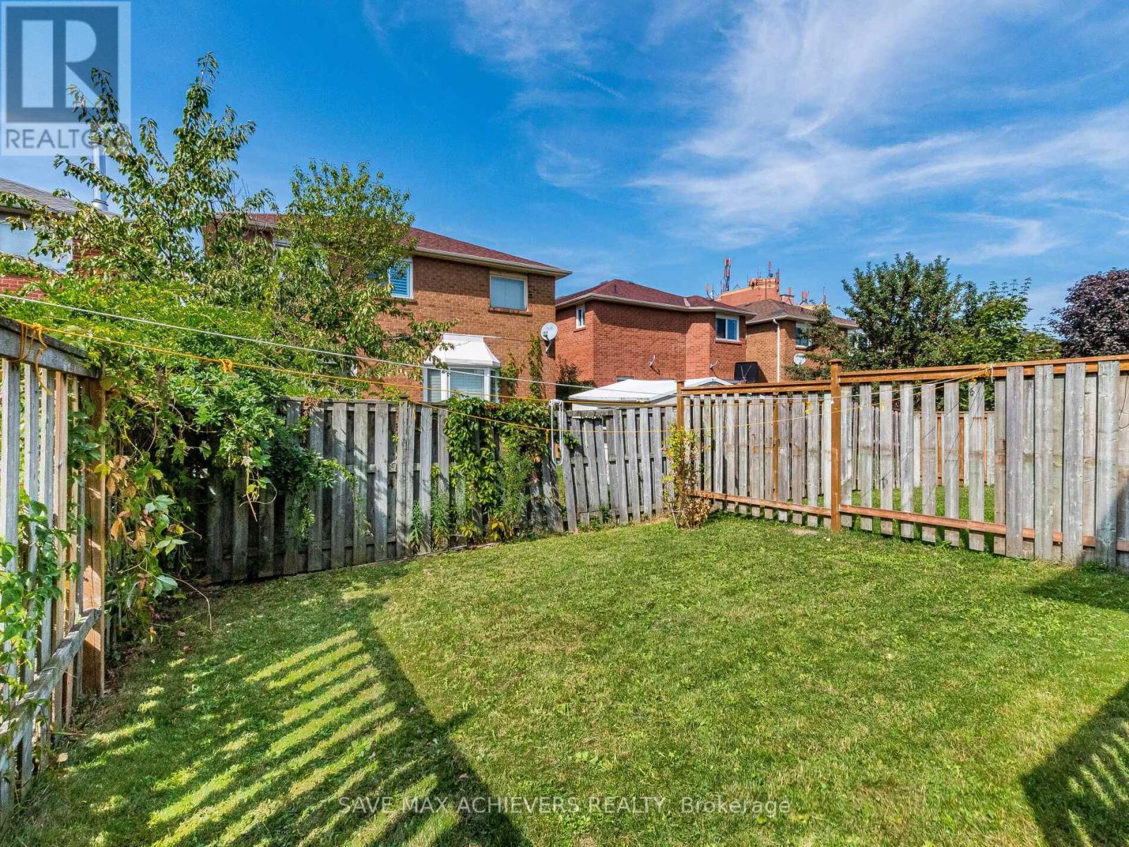 1041 Blizzard Road, Mississauga, ON - Outdoor