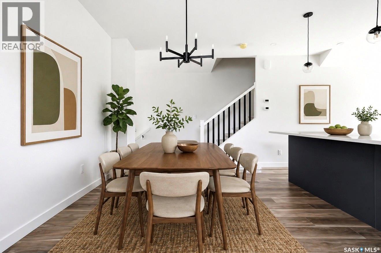 3919 Qu'Appelle Drive, Regina, SK - Indoor Photo Showing Dining Room