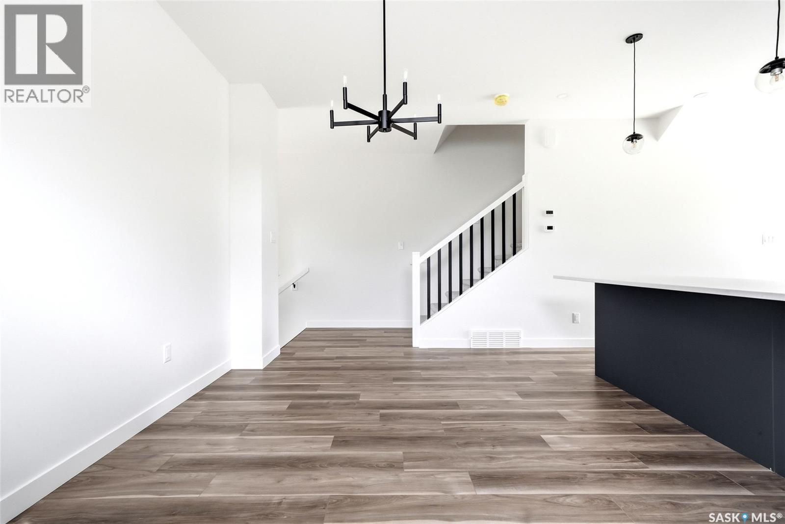 3919 Qu'Appelle Drive, Regina, SK - Indoor Photo Showing Other Room