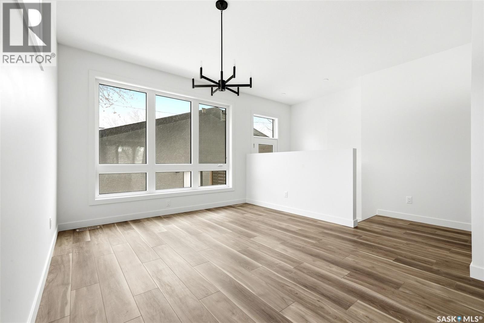 3023 Regina Avenue, Regina, SK - Indoor Photo Showing Other Room