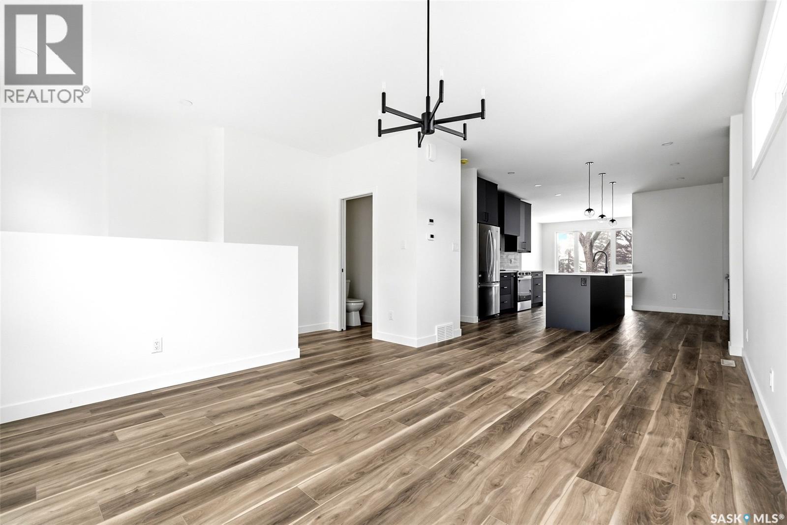 3023 Regina Avenue, Regina, SK - Indoor Photo Showing Other Room