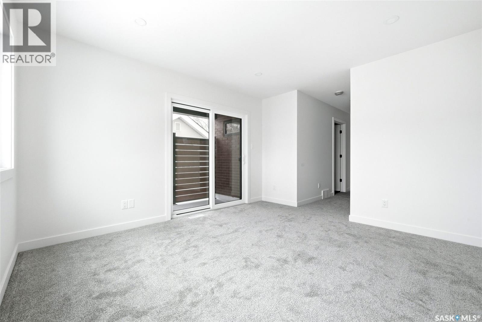 3023 Regina Avenue, Regina, SK - Indoor Photo Showing Other Room
